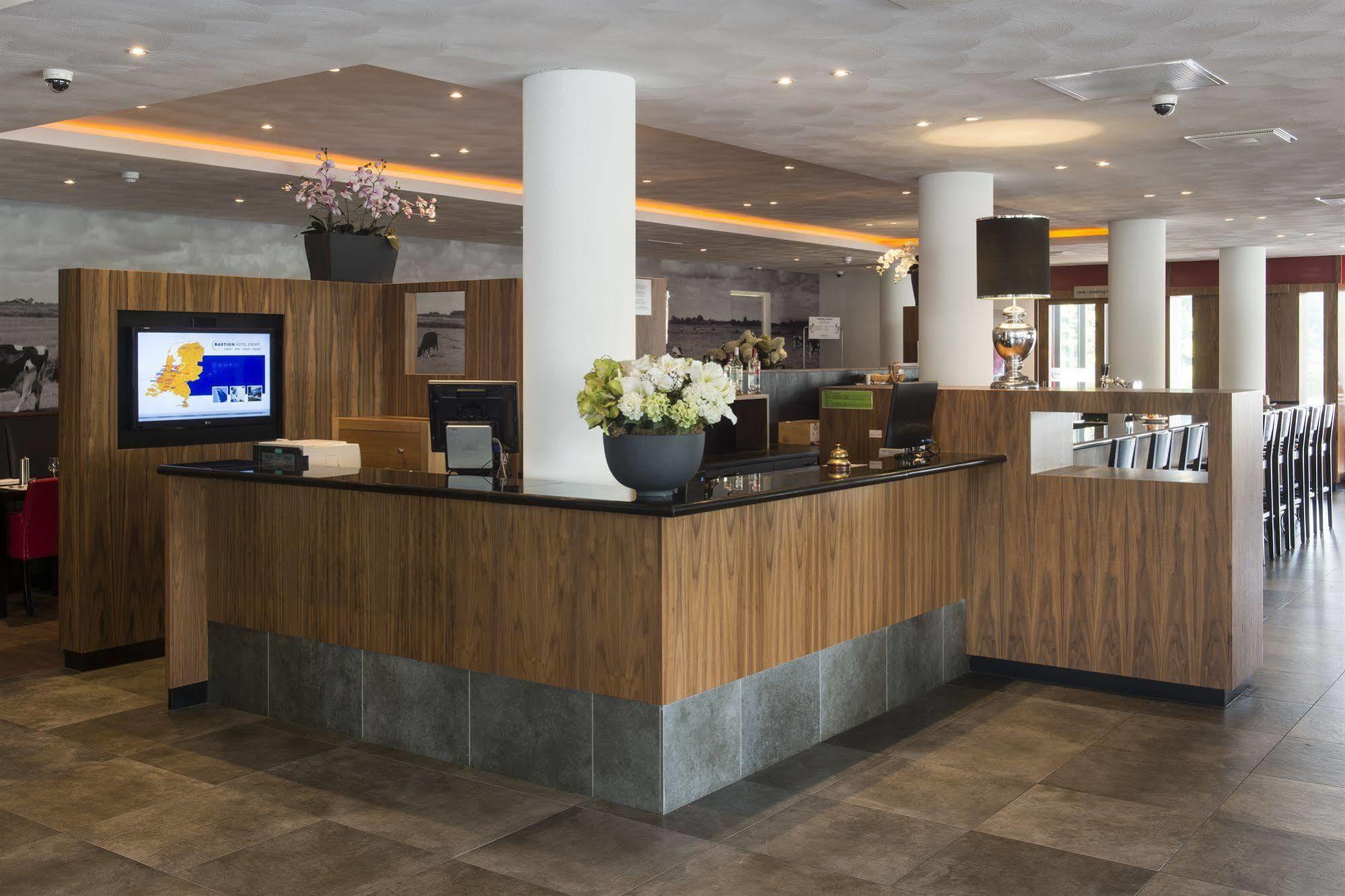 Hotel Bastion Den Haag 3*